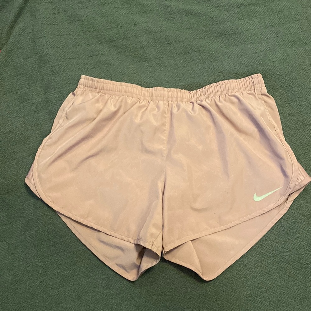 Nike Dry Fit blush pink shorts sz M